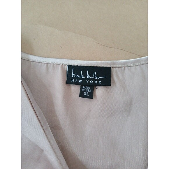 Nicole Miller Satin Shell Top Womens XL Champagne Cap Sleeve Relaxed Elegant - Picture 4 of 6